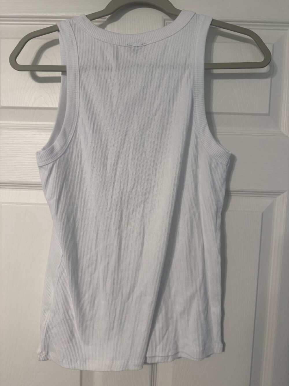 Express Women's Ribbed Tank Top - Picture 5 of 5
